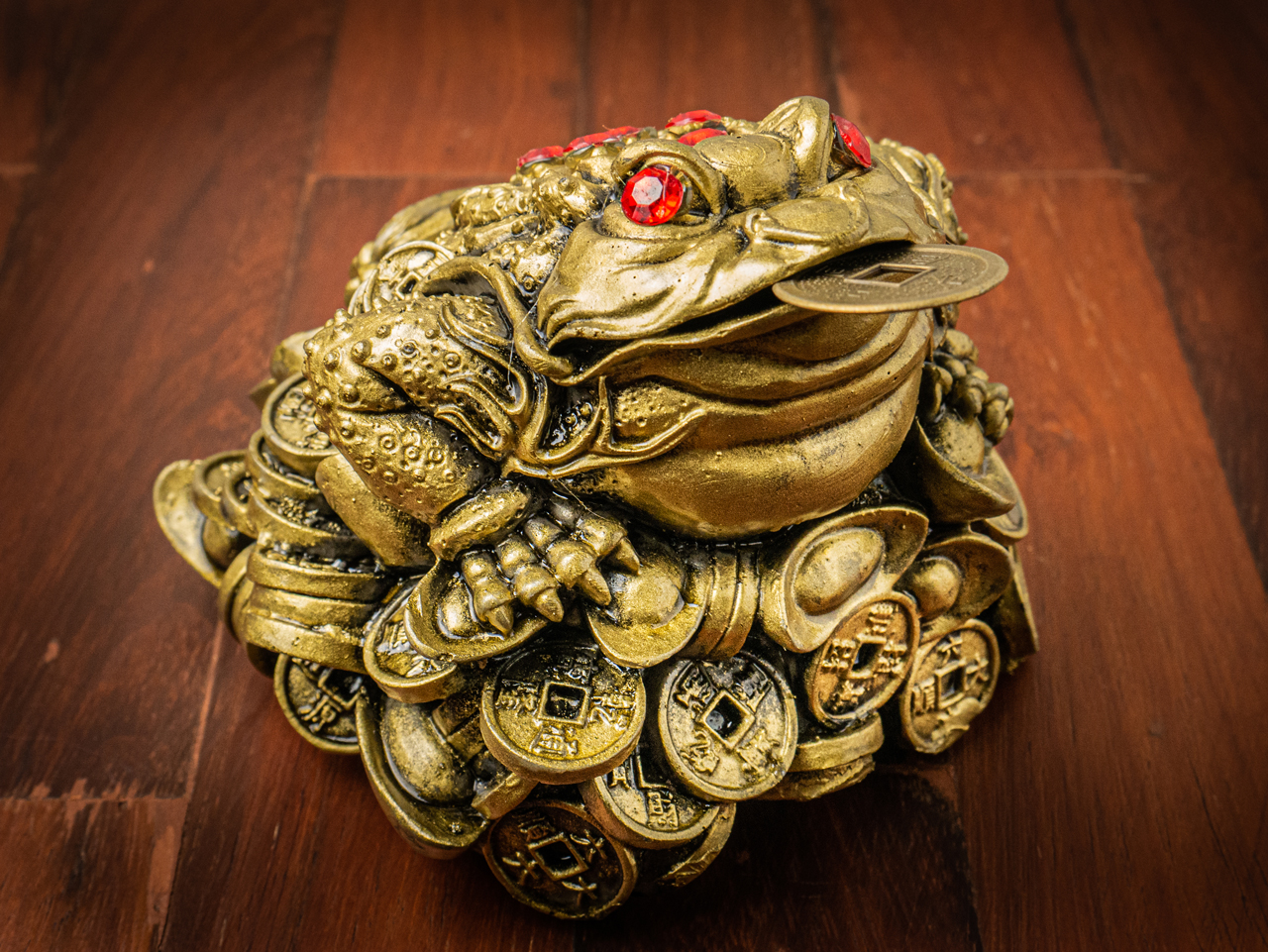 អត្ថន័យគីង្គក់មាស